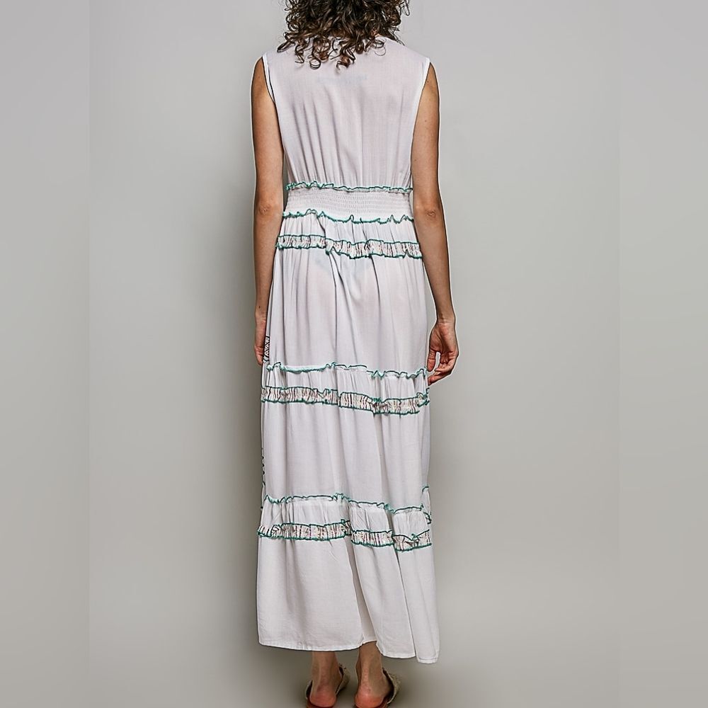 POL Floral Embroidered Sleeveless Tiered Dress w Smocked Waistband sz Large - Picture 4 of 7